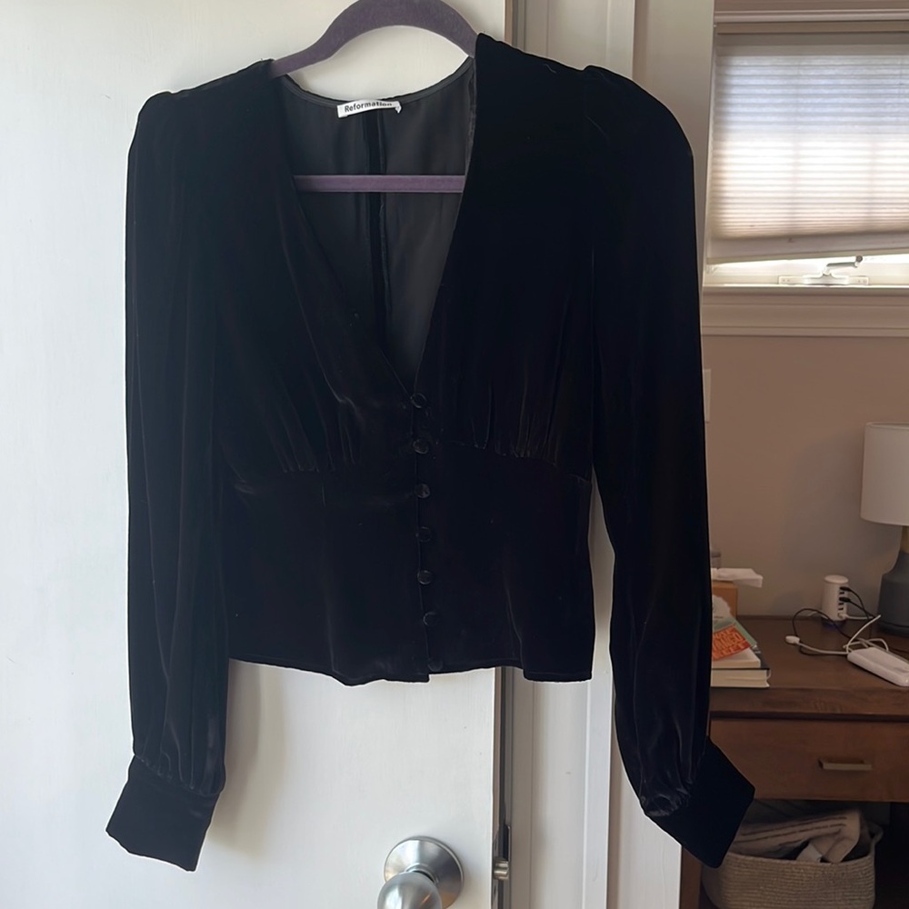 Never worn reformation velvet blouse, XS/0